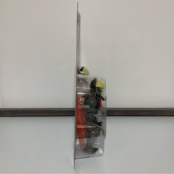 Masters of the Universe Origins: Buzz Saw Hordak Deluxe Action Figure-NWT - Picture 2 of 13